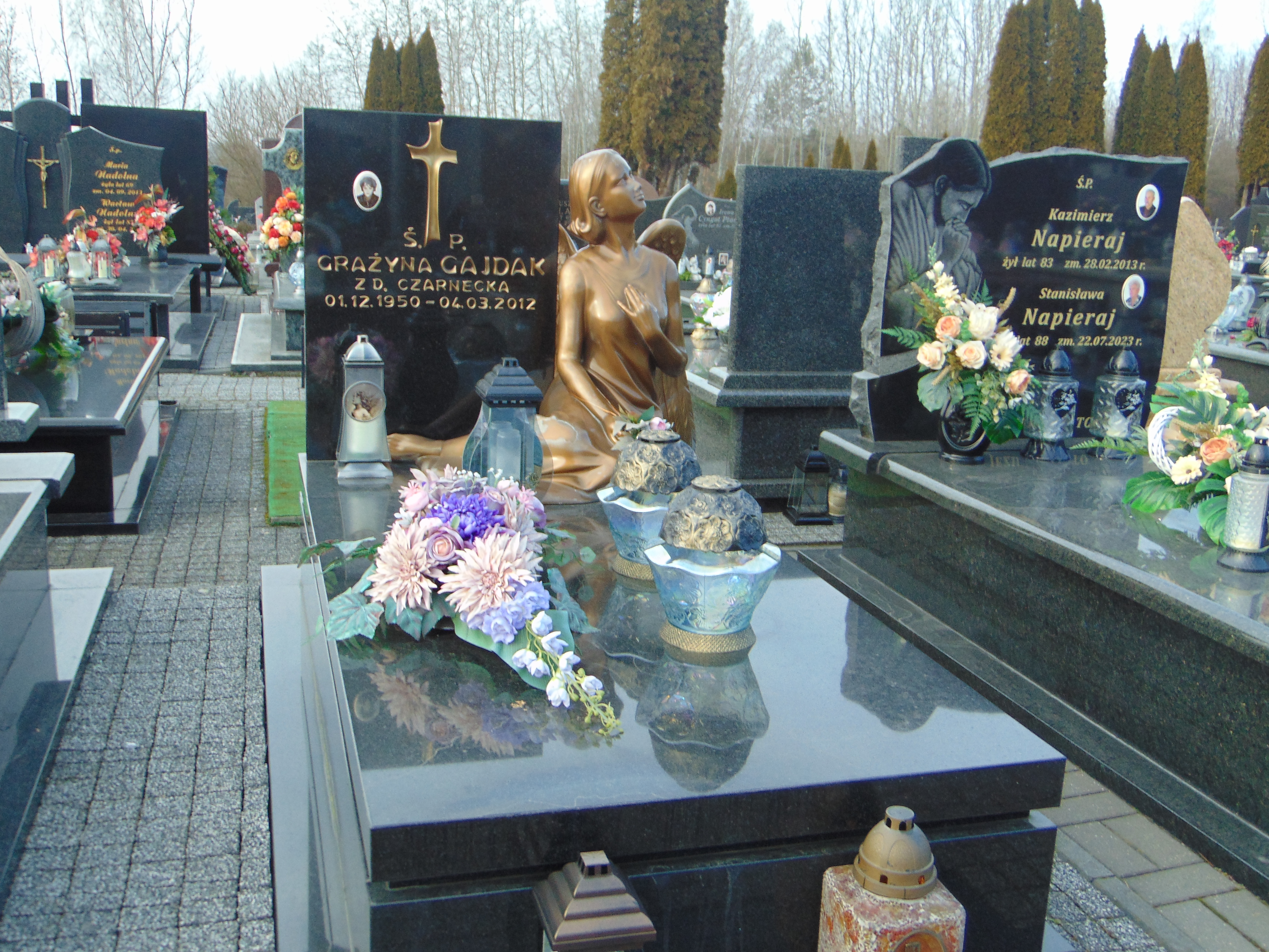 Grób Grażyna Gajdak
